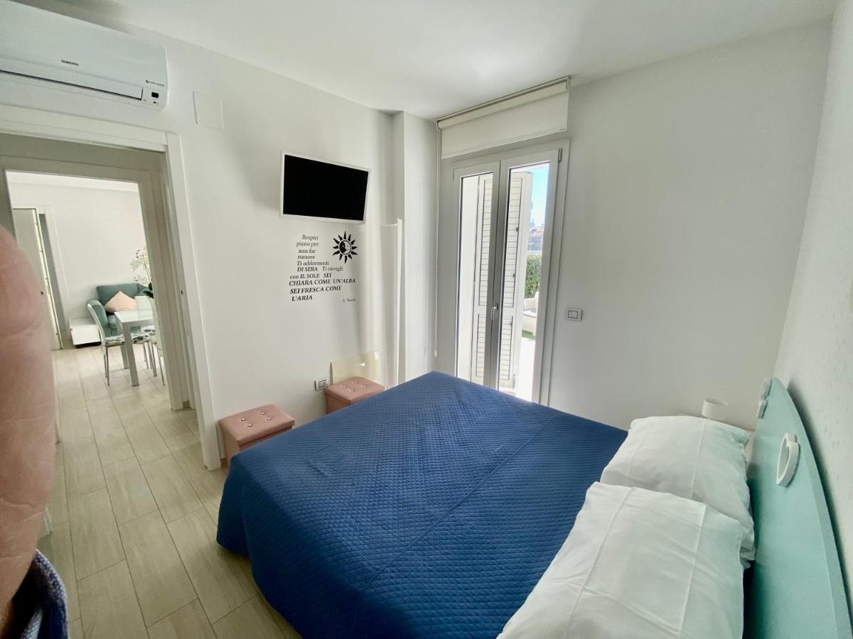 Appartamento Al Mare Con Giardino, Spiaggia E Piscina ألبا أدرياتيكا المظهر الخارجي الصورة